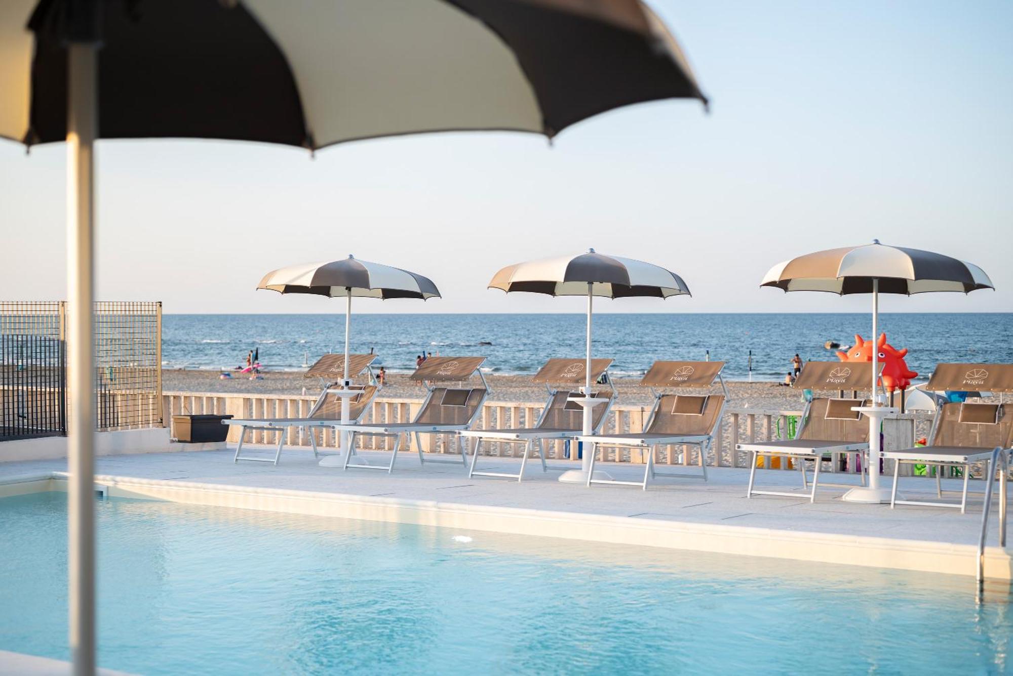 Hotel Playa Suite Fano Eksteriør billede
