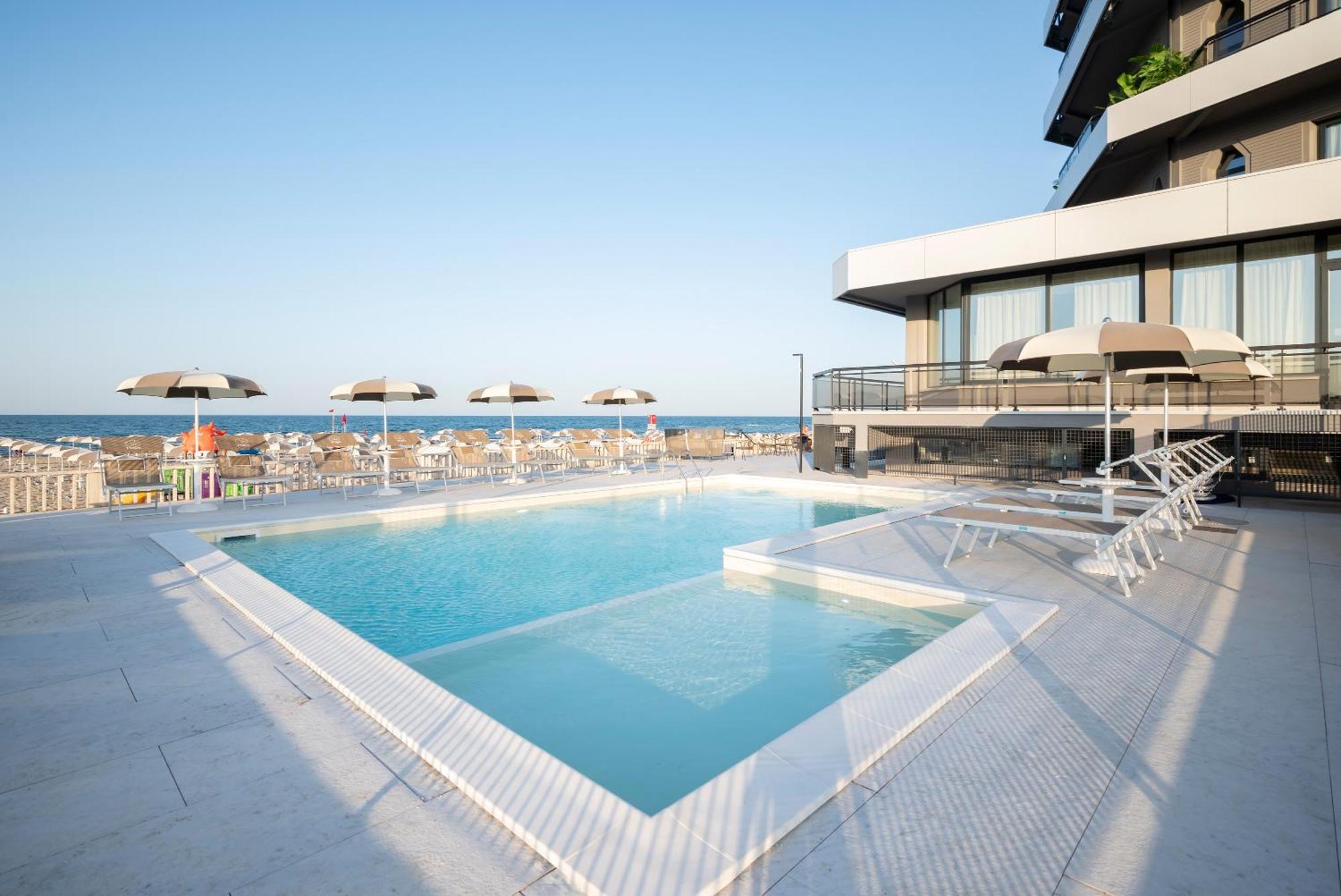 Hotel Playa Suite Fano Eksteriør billede